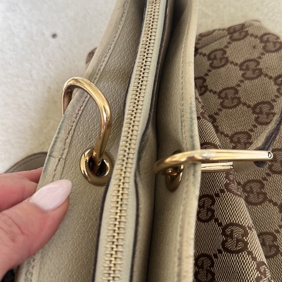 Gucci GG Canvas Eclipse Tote Bag - Picture 16 of 16